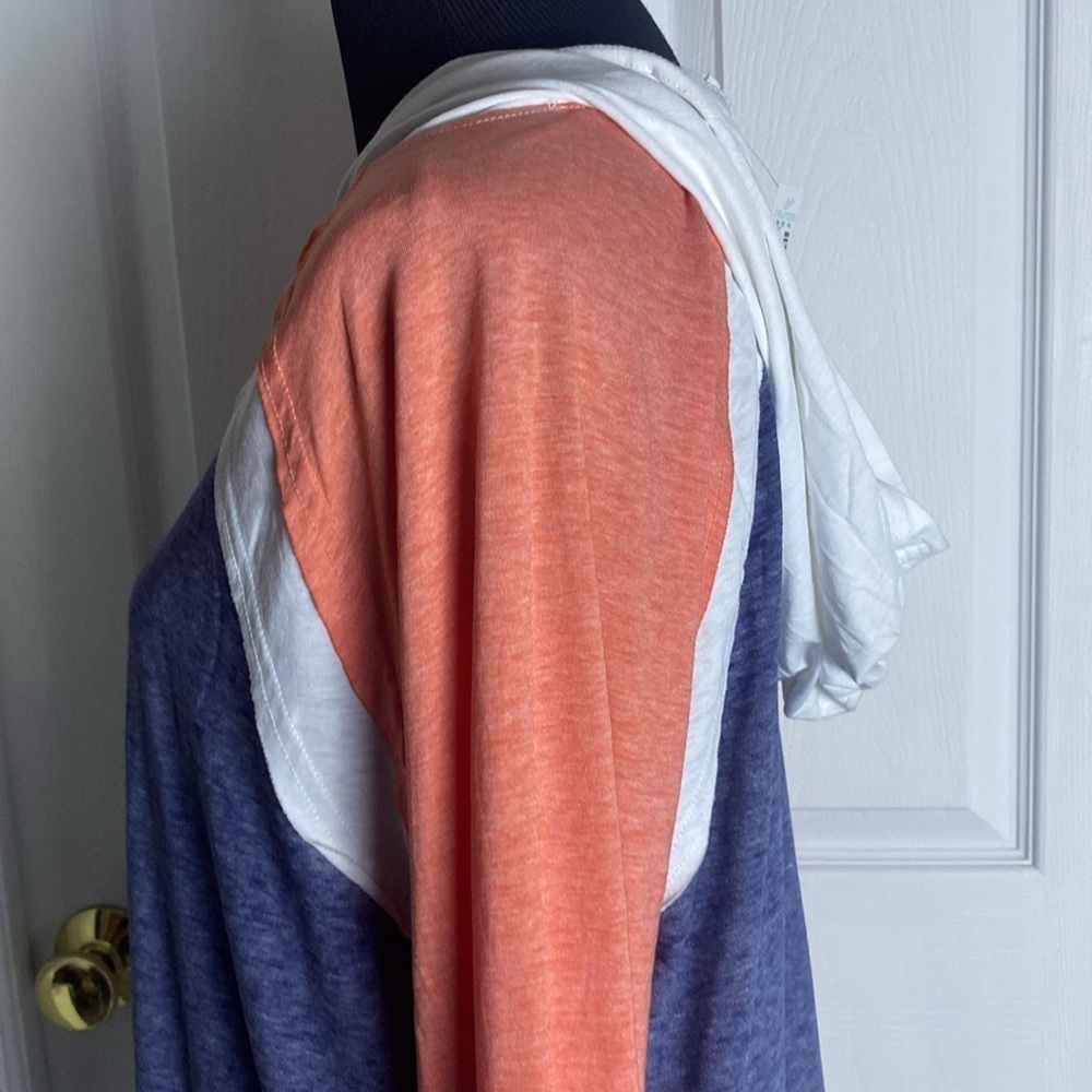 Maurices Women’s Long Sleeve Hooded Tee Tunic Blue Orange White sz XL NWT - Picture 3 of 7